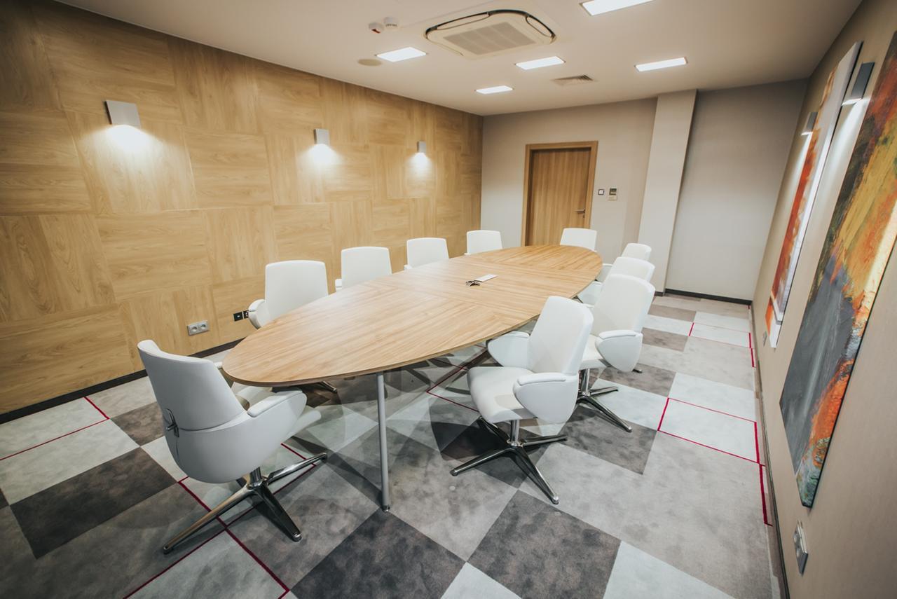 Hotel Radocza Park Business Екстер'єр фото