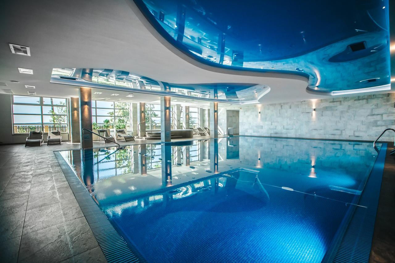 Hotel Radocza Park Business Екстер'єр фото